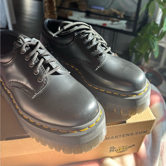 靴 Dr.Martens 8053 QUAD 23cm m_65da3f01678c3a891ecbedba.jpg